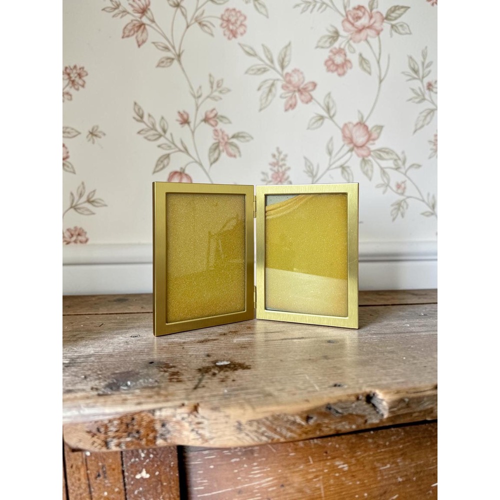 Vintage Brushed Brass Bifold Photo Frames – 5x7 Farmhouse Credenza Decor